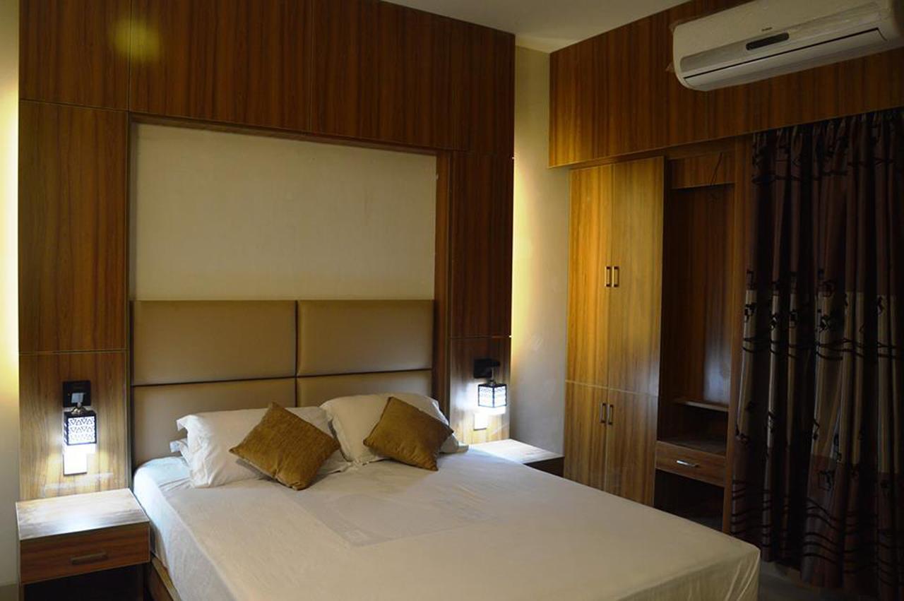 Neeshorgo Hotel & Resort Cox's Bazar Bagian luar foto