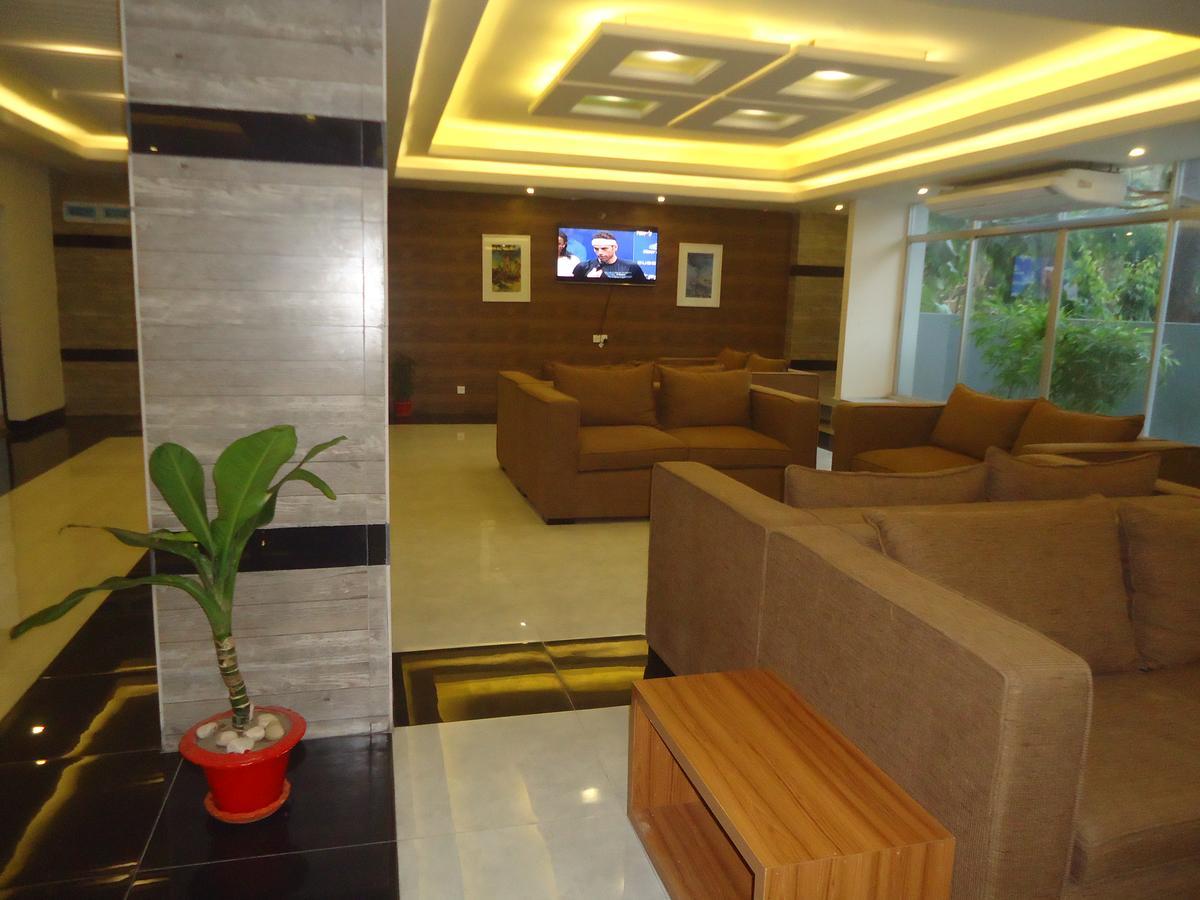 Neeshorgo Hotel & Resort Cox's Bazar Bagian luar foto